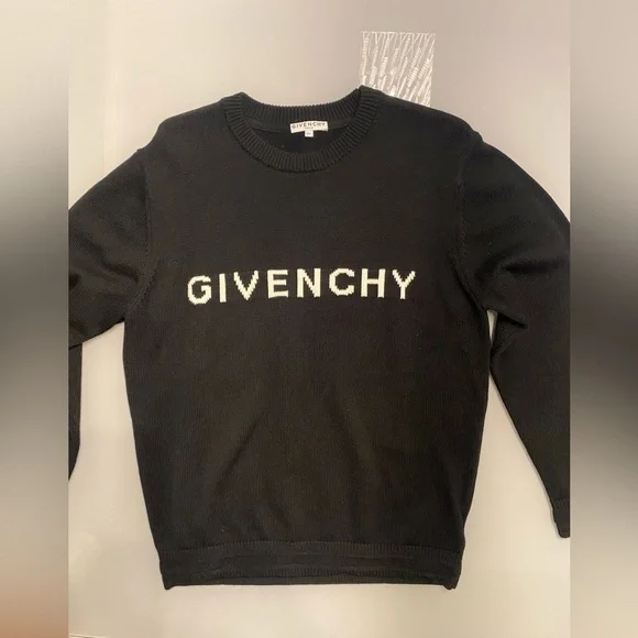 Givenchy sweater - Picture 4 of 14